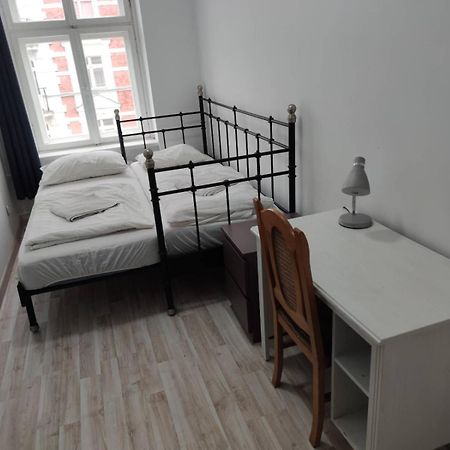 Prywatny Pokoj Na Srodmiesciu Wroclaw Luaran gambar
